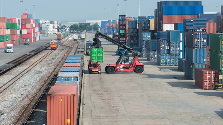 C.H. Robinson intermodal and U.S. ports freight market update